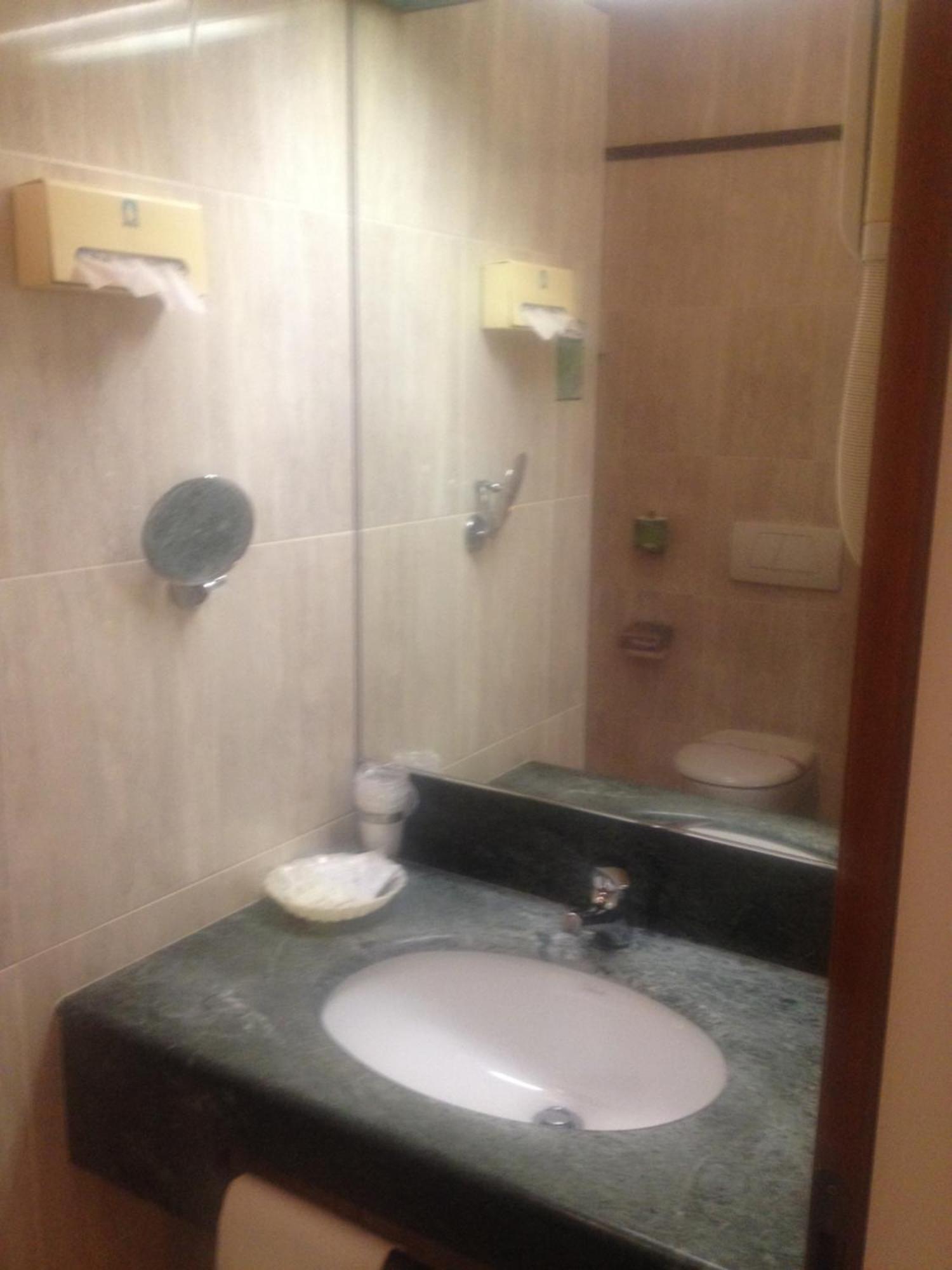 Hotel Caldin'S Чоджия Стая снимка